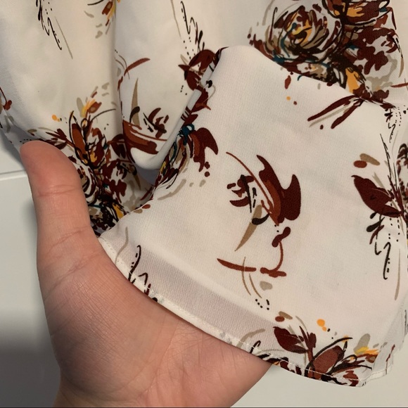 Kismet | Floral Flowy Tank Top - Picture 6 of 14
